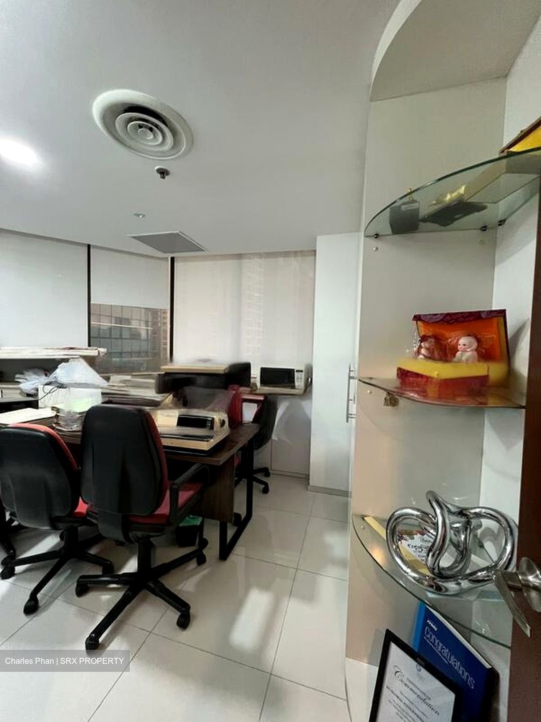 International Plaza (D2), Office #470250791